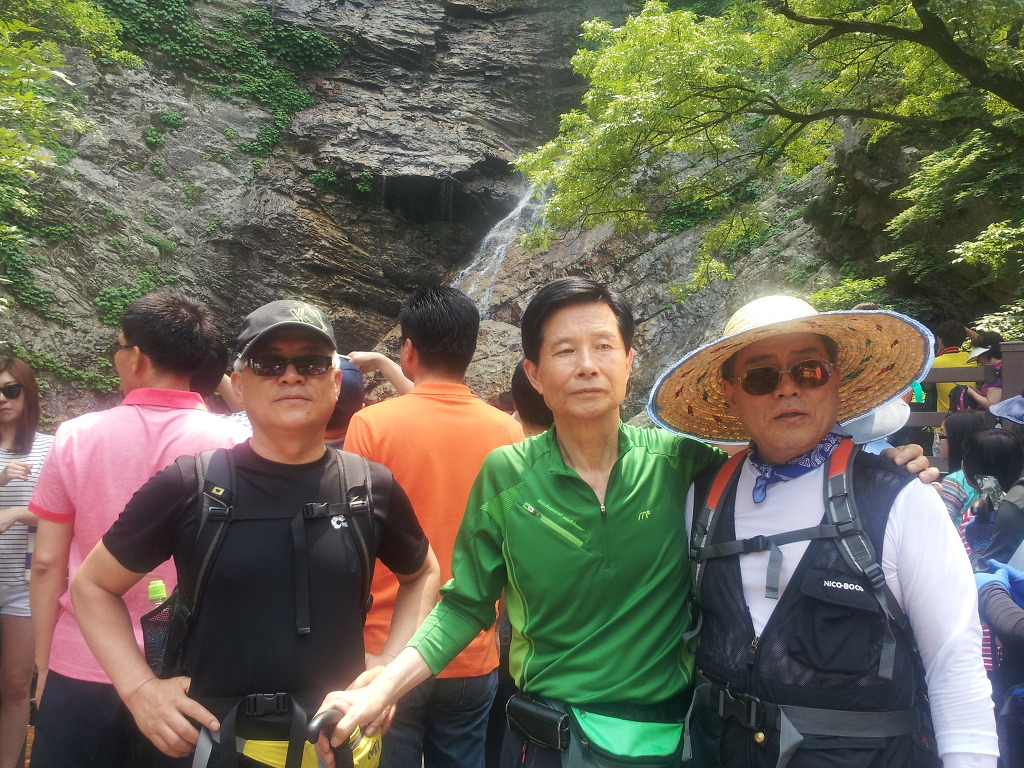 숲속의궁전 이미지