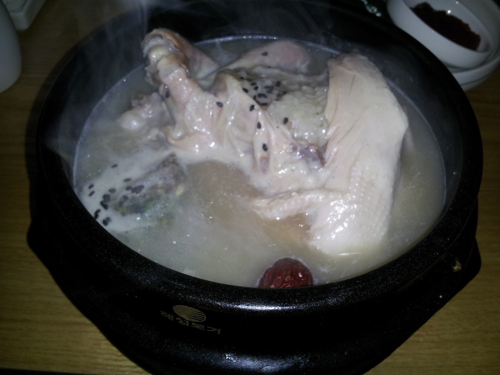 지호한방삼계탕 이미지