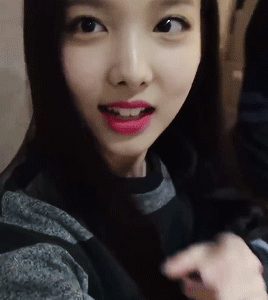 트와이스 나연 움짤 | 인스티즈