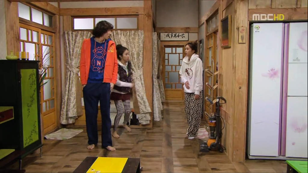 [지붕뚫고하이킥] 책임왕 황책임씨(이지훈 고자설).jpg | 인스티즈