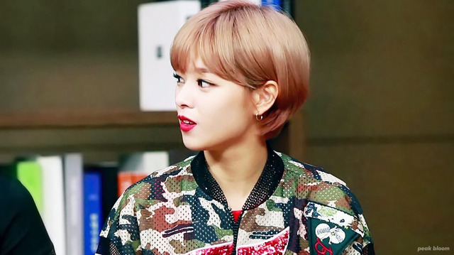 사이비 걸크러쉬라는 트와이스 정연.jpg | 인스티즈