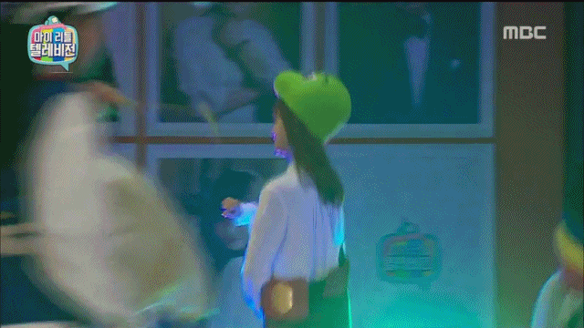 하연수 애교 모음.gif | 인스티즈