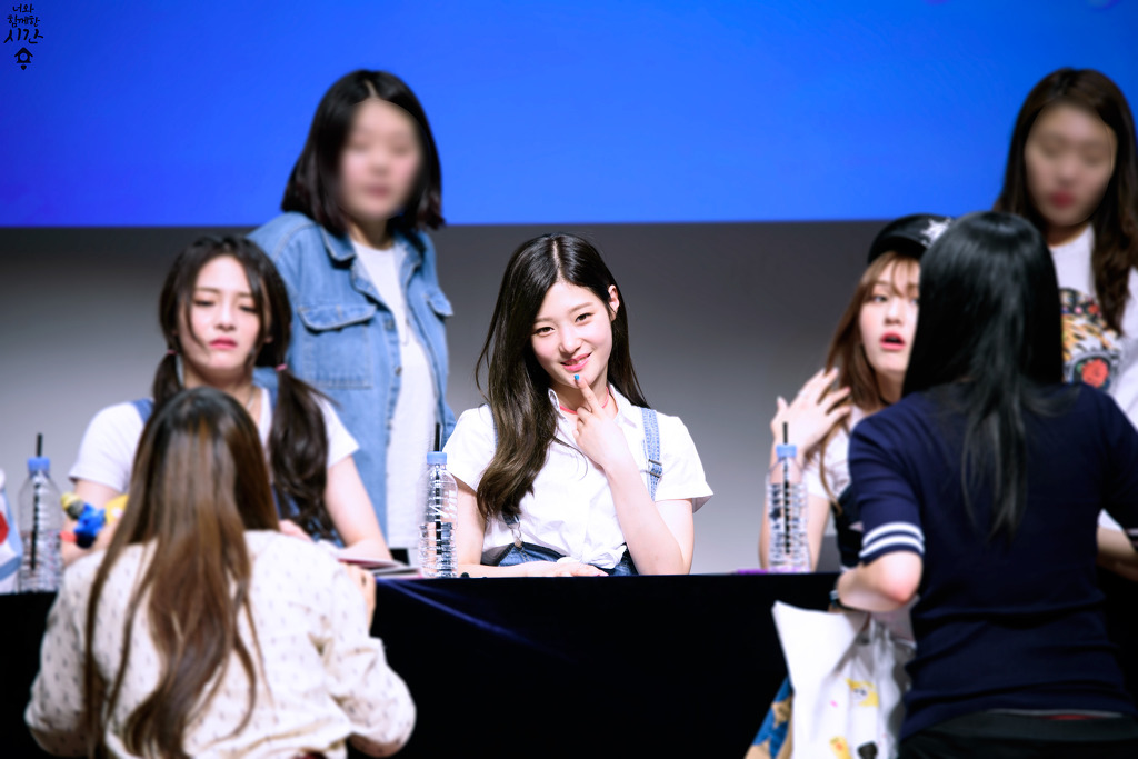 iOi & DiA 정채연 | 인스티즈