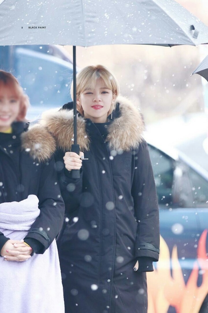 질량의 크기는 부피와 비례하지 않는다. 트와이스-정연.ver | 인스티즈