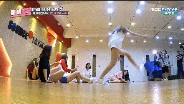 여자친구 춤신춤왕 ㅋㅋ | 인스티즈
