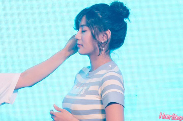 활동기도 아닌데 눈치없이 열일하는 걸그룹 멤버 2명 | 인스티즈