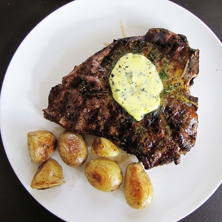 둘이 먹다 하나 죽어도 모르는 환상적인 스테이크 | 인스티즈