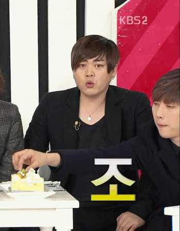 인생이 시트콤인 아이돌. jpgif | 인스티즈