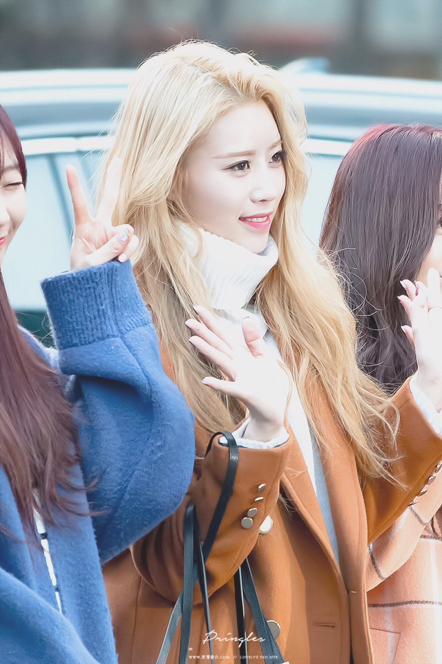 [러블리즈] 돼지국밥 먹어서 미주 | 인스티즈