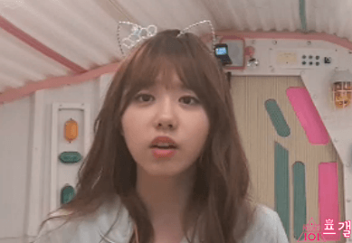 오늘자 김소혜 브이앱 움짤 (ioi) | 인스티즈
