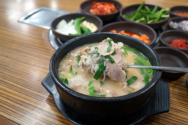 경상도 vs 전라도 국밥 대결 | 인스티즈