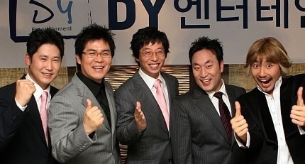 유재석이 이목구비 별로여도 훈남이 될 수 있는 이유 | 인스티즈
