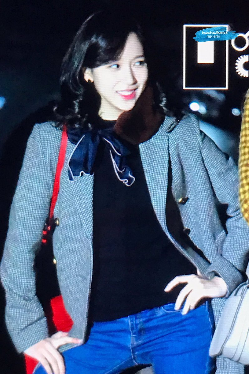 [트와이스] 고급진 느낌이 많이 나는 복고컨셉 출근길 미나 | 인스티즈