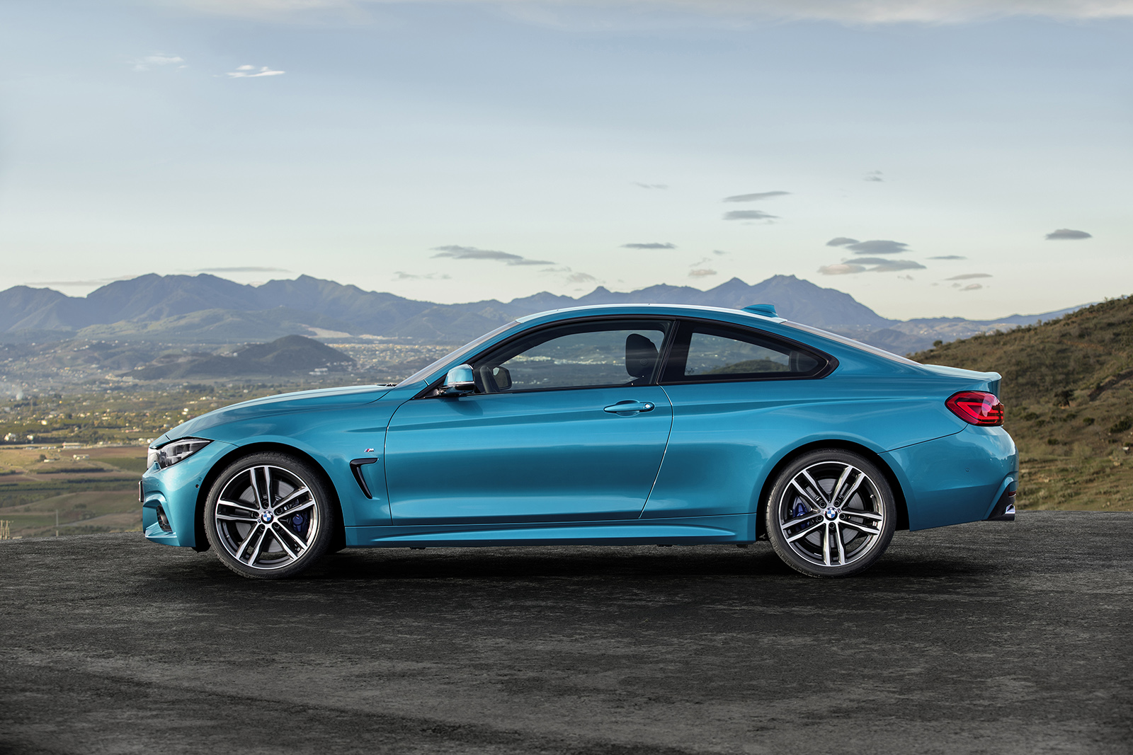 BMW 4시리즈 쿠페 부분변경 | 인스티즈