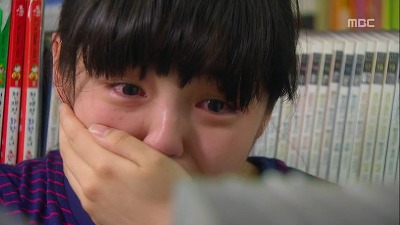 [여왕의교실] 친구에게 배신당한게 오해인걸 알고 난 후에 서신애(은따역할) 죄책감 표정 연기 *연기진짜잘함/약스압 | 인스티즈