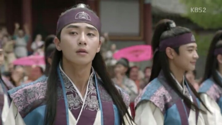 [화랑] 1500년 전 인기 아이돌 화랑 출근길 풍경.jpg (feat.럽라 떡밥) | 인스티즈