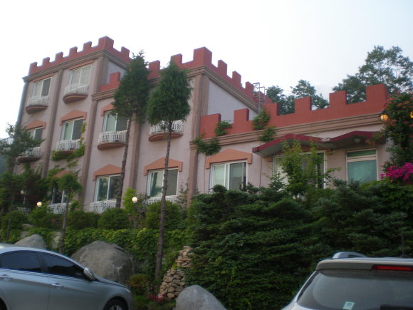 돌캐산장 이미지