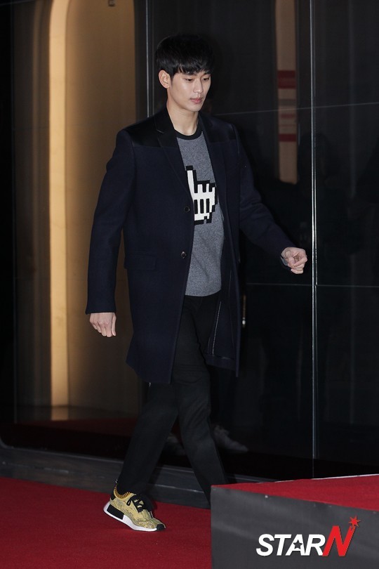 오늘자 김수현.jpg | 인스티즈