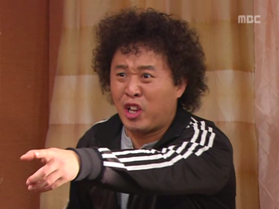 [거침없이하이킥] 준하 게임 캐릭터 죽인 민용이.jpg | 인스티즈