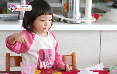 [슈퍼맨이돌아왔다] 엄마 위로하는 엄마 덕후 사랑이 | 인스티즈