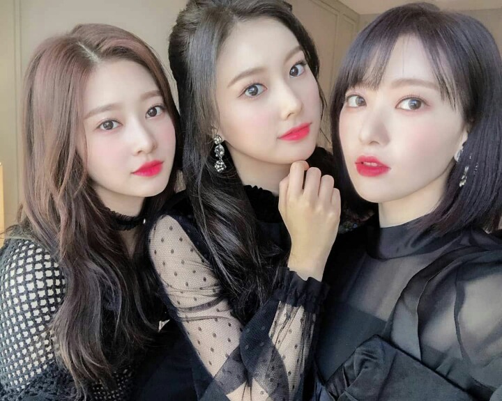 오늘자 아이즈원 인스타 업뎃 | 인스티즈