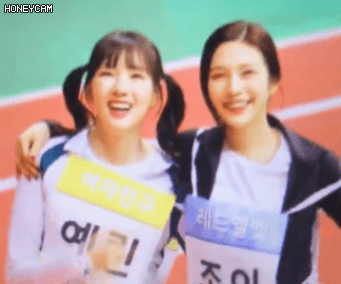 아육대 조이 예린 친목.gif | 인스티즈