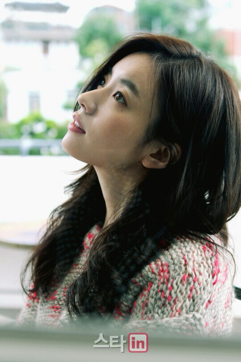 추운날 손잡고 걷고싶은 내 여자친구.jpg | 인스티즈