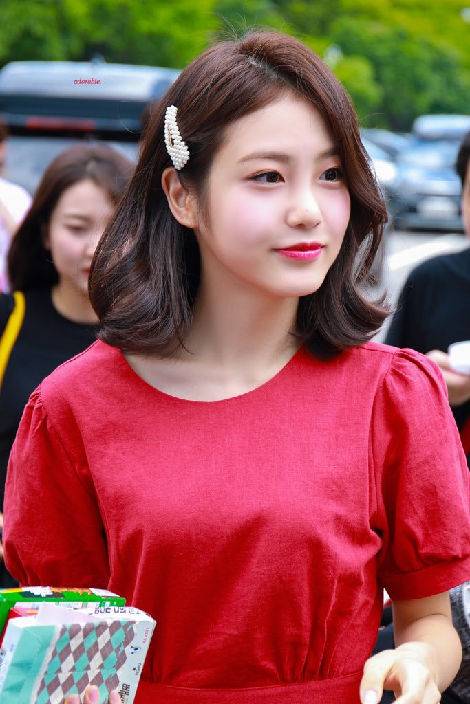 코에 쇼콜라 있는 신예은~♥ | 인스티즈