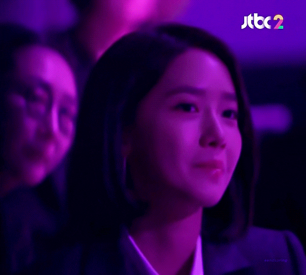 분위기 있는 단발윤아 | 인스티즈