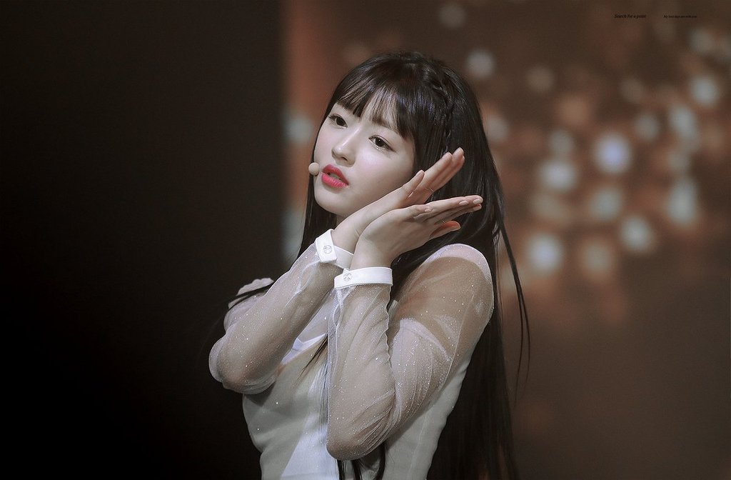 갈수록 더 예뻐지는 오마이걸 유아.jpg | 인스티즈