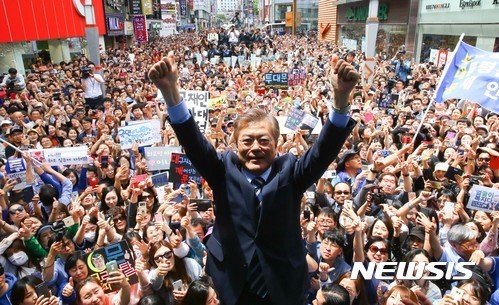 어떻게 보면 다른 의미로서 대단한 콘크리트 지지층.jpg | 인스티즈