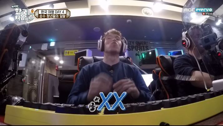 한국 PC방을 처음 접한 핀란드인.jpg | 인스티즈