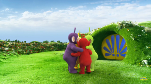 뉴 텔레토비 몸통박치기하며 노는 텔레토비.jpg (텔레토비 무서워하는 사람 주의) | 인스티즈