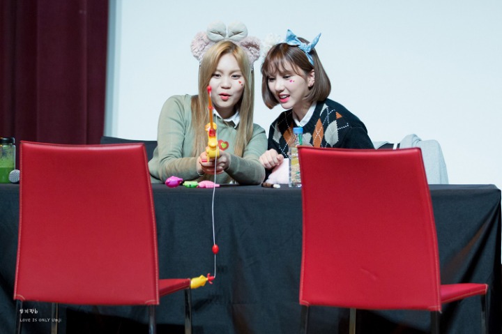 여자친구 은하와 엄지의 카톡 대화 | 인스티즈