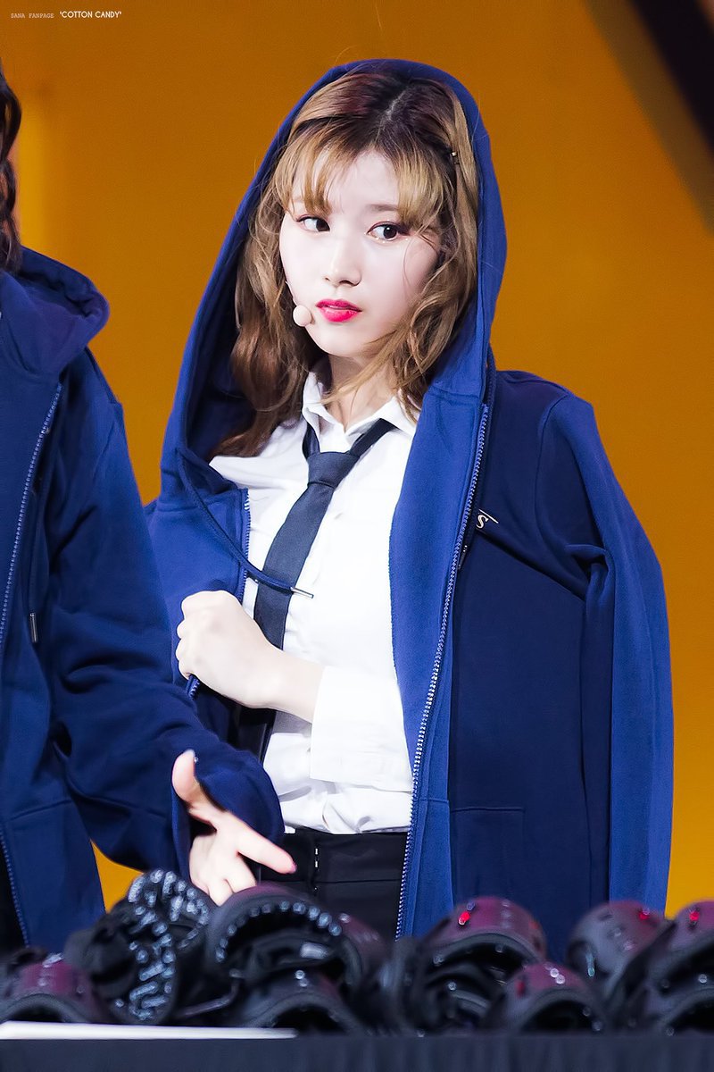 카리스마 넘치는 사나.jpg | 인스티즈