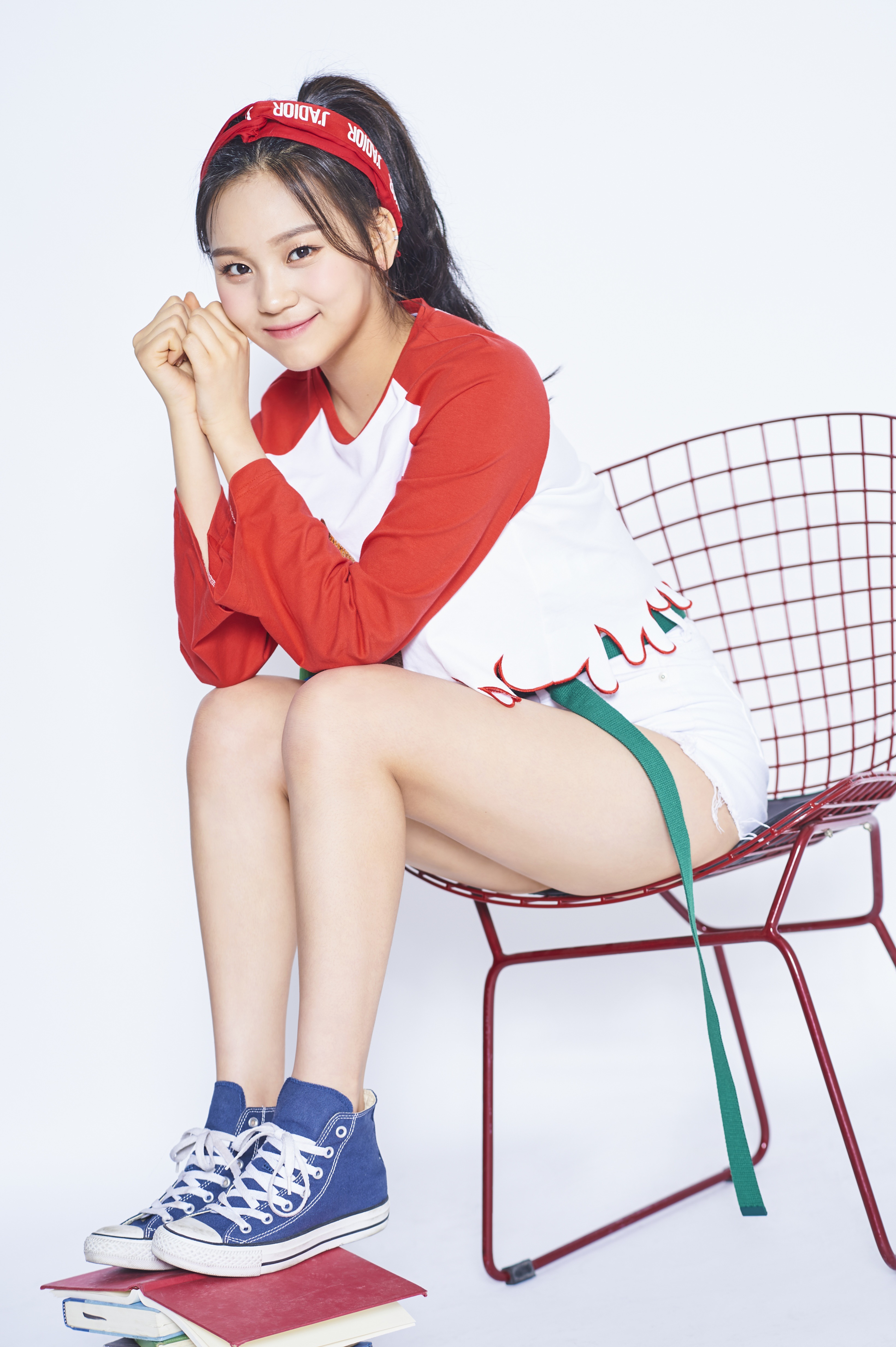 여자친구 고해상도 사진(모니터 관광 주의).jpg | 인스티즈