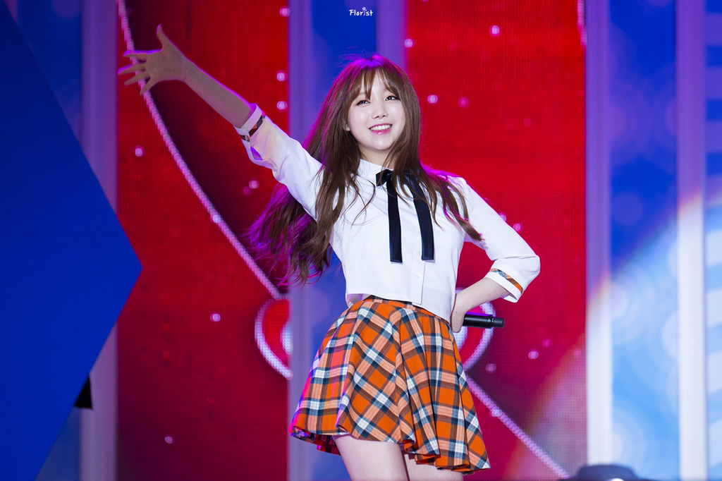 [러블리즈] 한 숨 자고 다시 일을 해야해서 케이 | 인스티즈