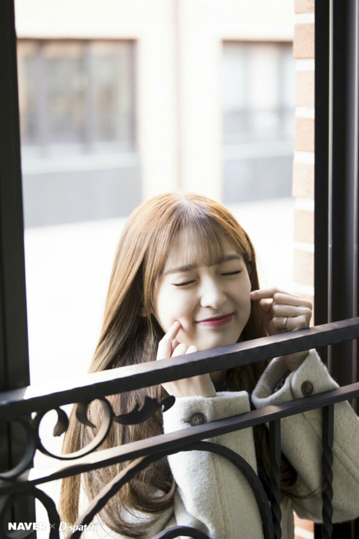 오마이걸 사랑둥이 아린 졸업사진&단체사진 | 인스티즈