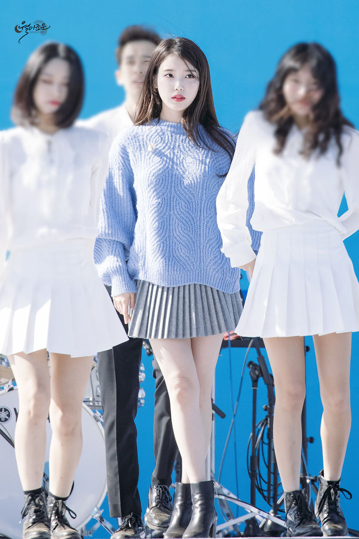 하늘하늘한 아이유.jpgif | 인스티즈