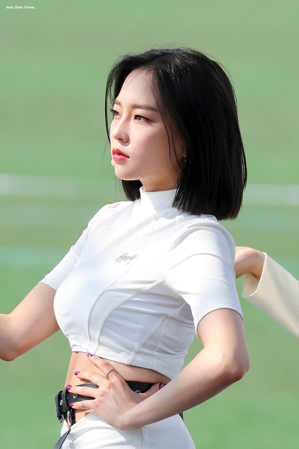 단발머리가 찰떡같이 어울리는 CLC 장예은.jpgif | 인스티즈