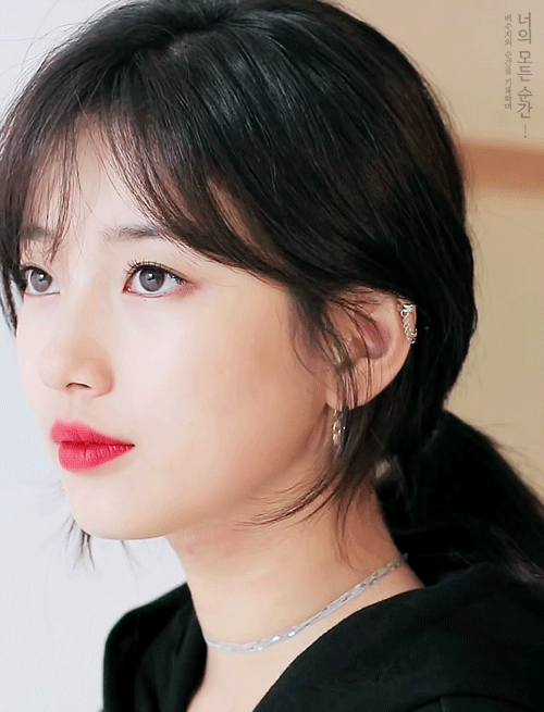 수지는 왜 이렇게 이쁜걸까.gif | 인스티즈