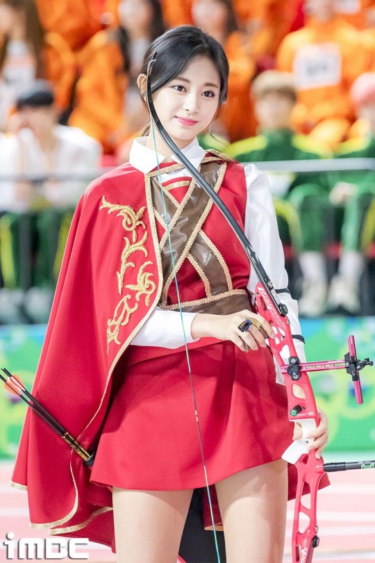 활만 잡으면 레전드 찍어버리는 쯔위.jpgif | 인스티즈