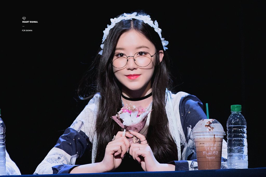 (여자)아이들의 비쥬얼담당 백설공주 슈화.jpgif (311장) | 인스티즈