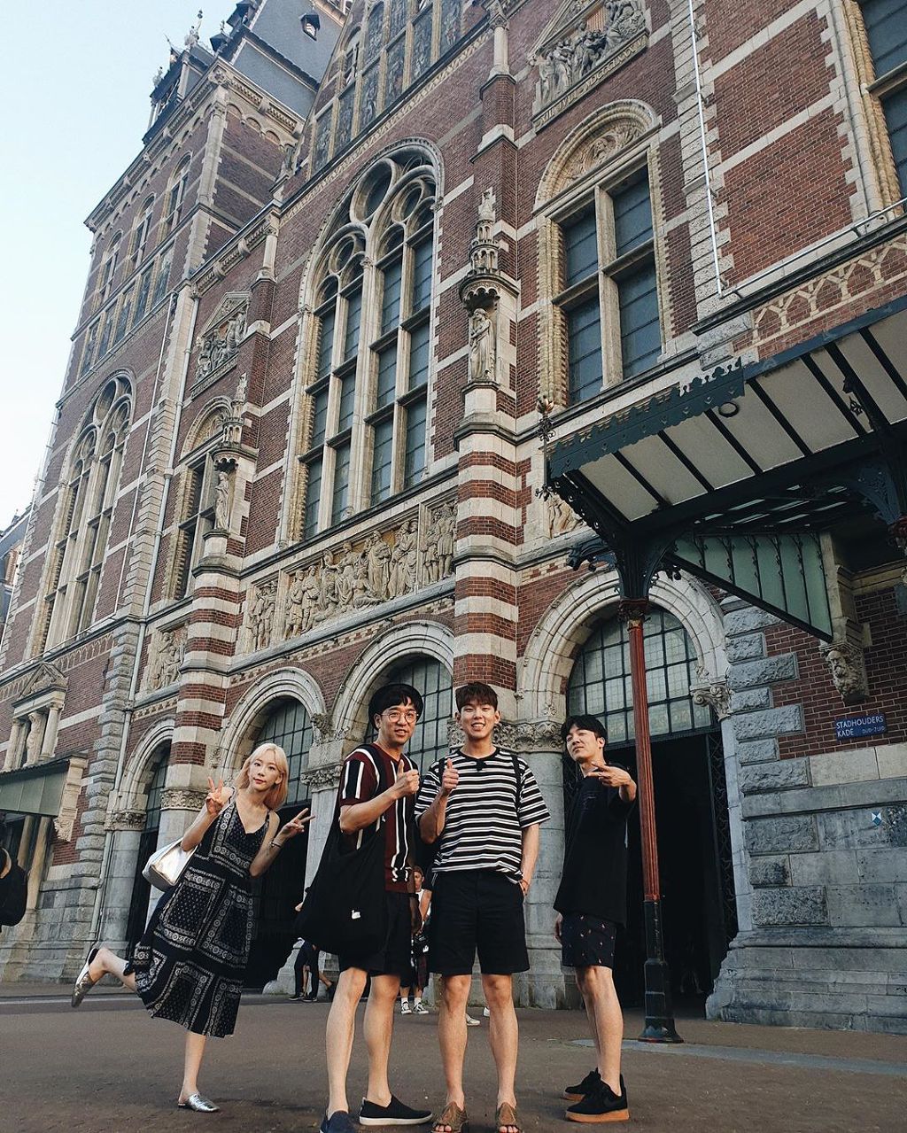 998C0F405D61919407849D