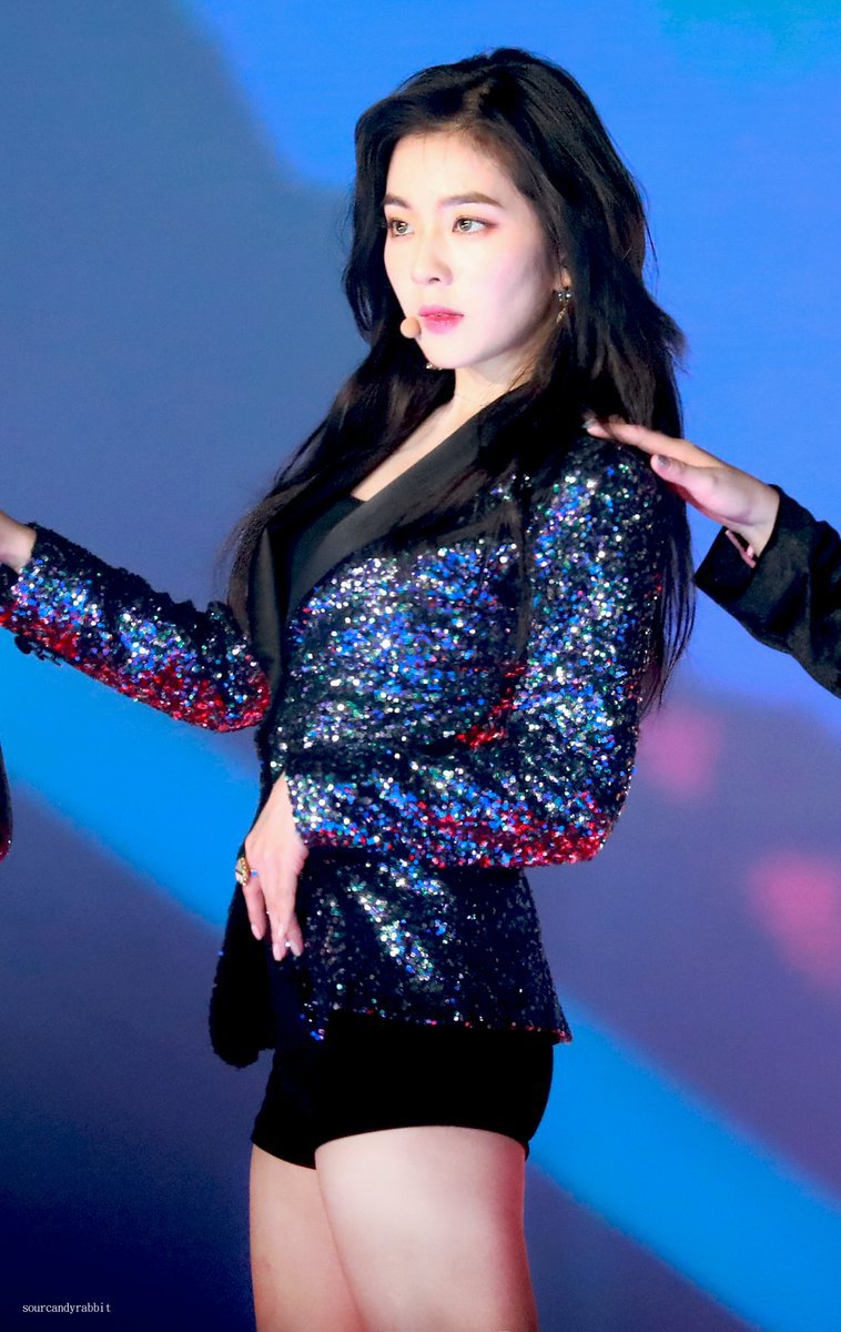 블링블링한 의상입은 아이린.jpgif | 인스티즈