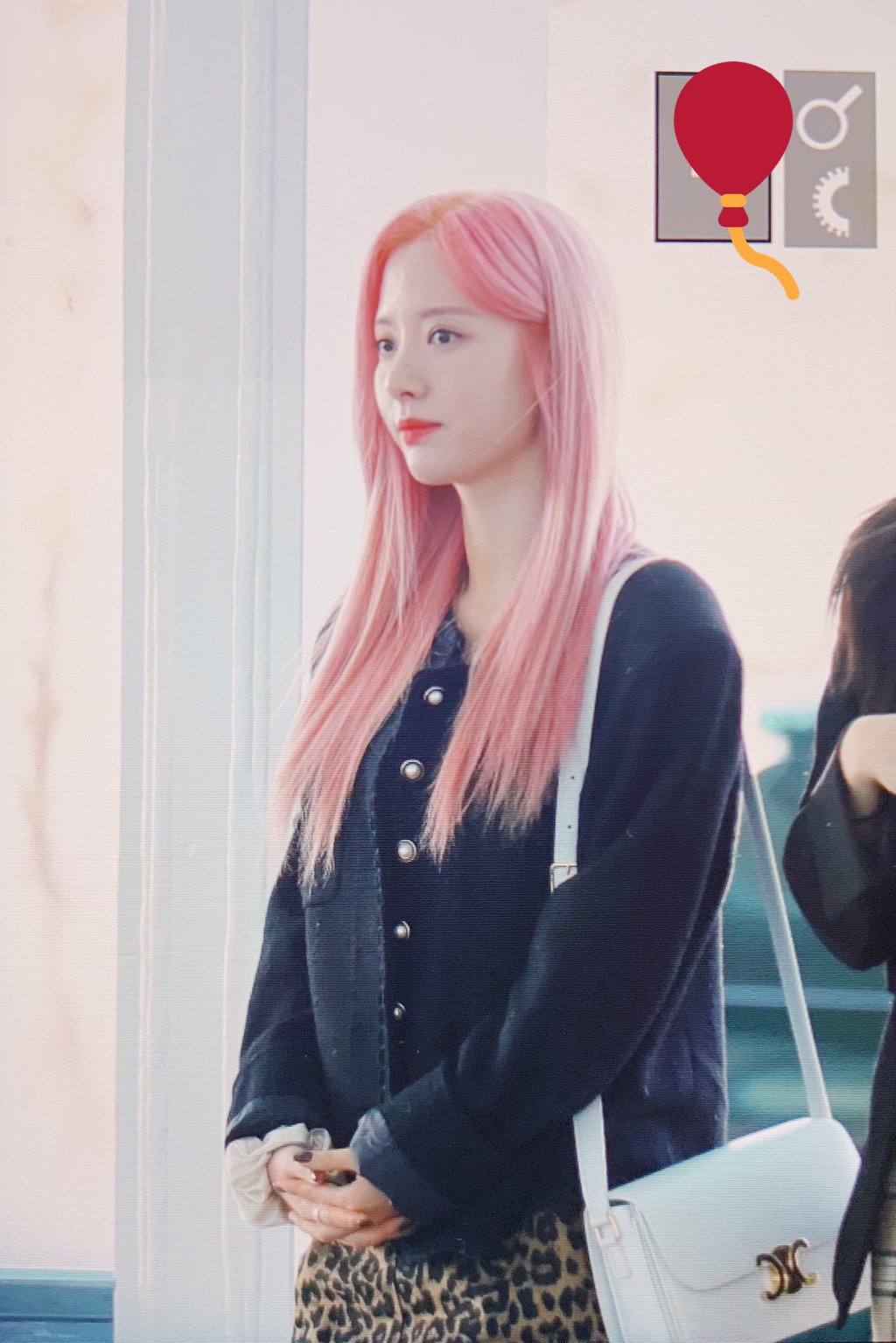 컴백을 앞두고 핑크머리로 변신한 오늘자 우주소녀 보나.jpg | 인스티즈