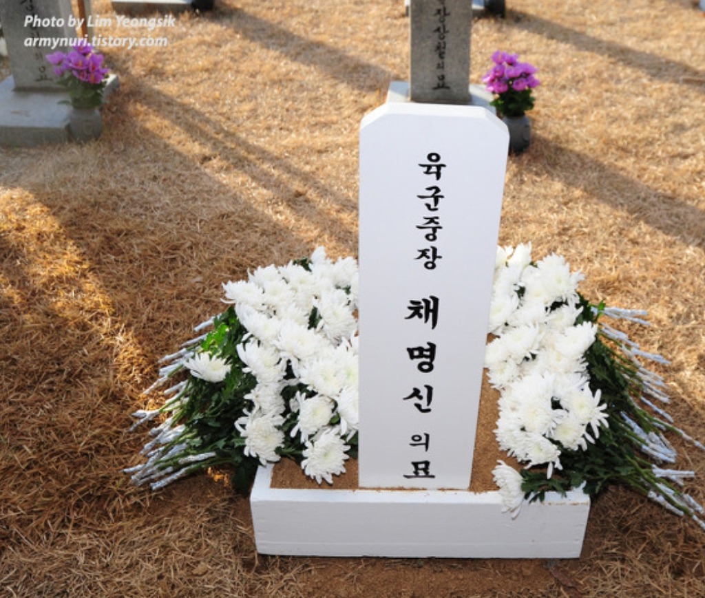 더품격 이미지