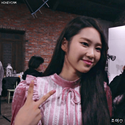 비밀정원 자켓 메이킹필름 오마이걸 지호.gif | 인스티즈