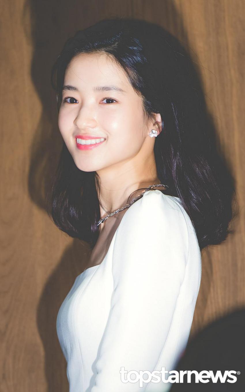 미스터 션샤인 고家 애기씨 애신 김태리 움짤 | 인스티즈