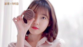 [IUTV] 장만월에게 물어봐! &amp; 이지은에게 물어봐! + 엉망진창 아이유 11주년 파티 + 이지금 콘서트 못가는 지은이 | 인스티즈